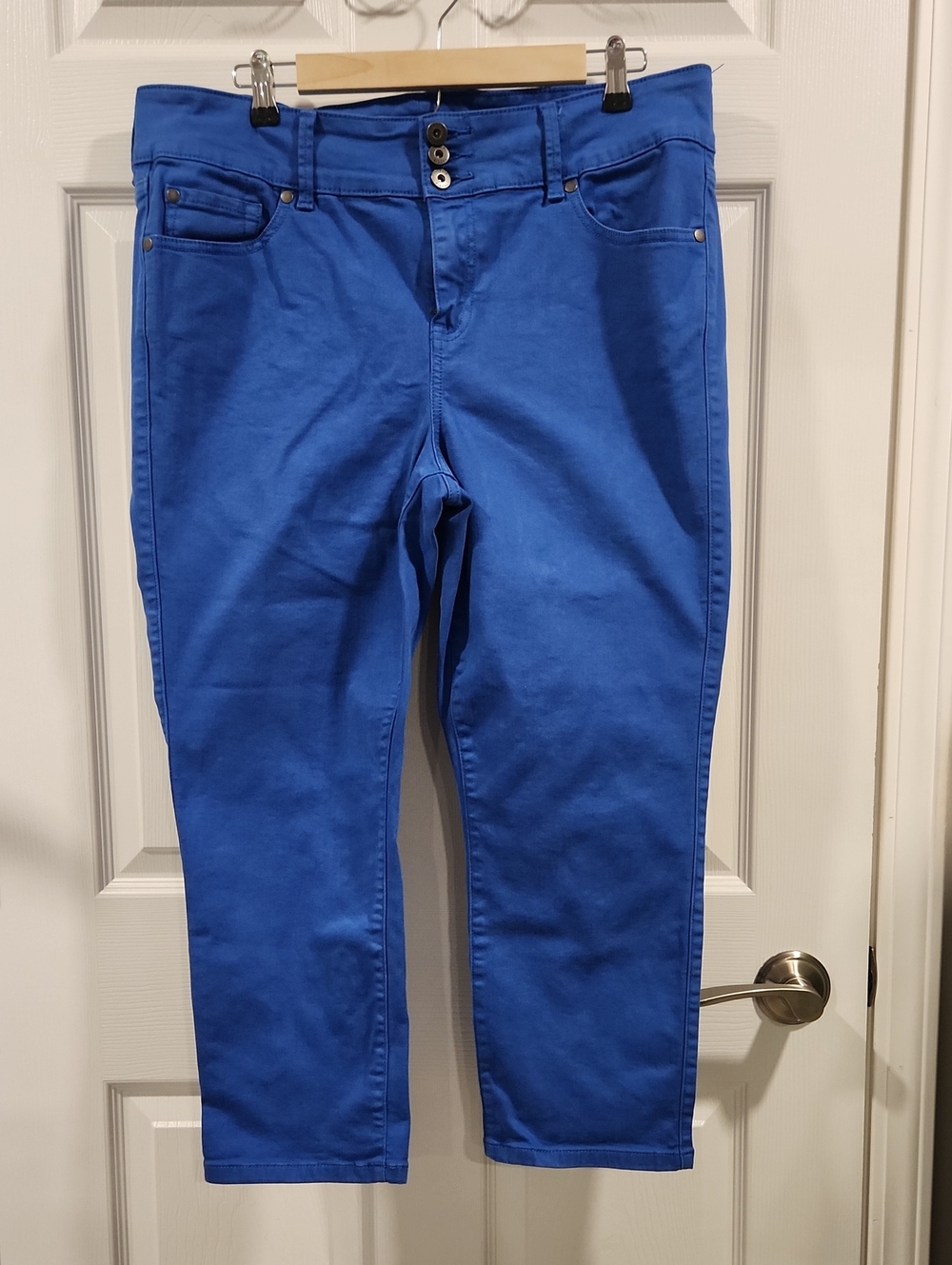 torrid Cobalt Blue Ankle Crop Stretch Jeans